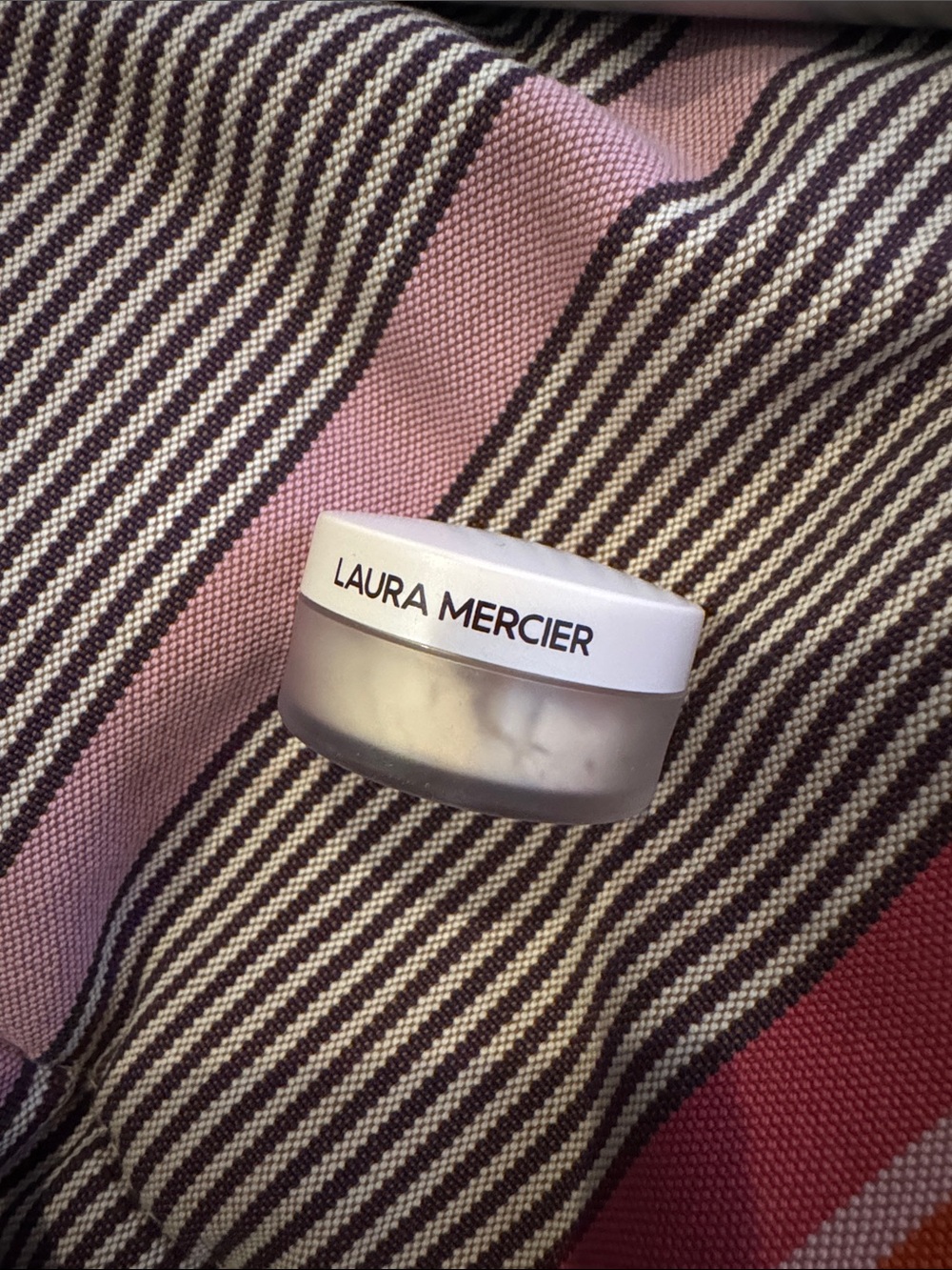 laura mercier Translucent Setting Powder Jar - White